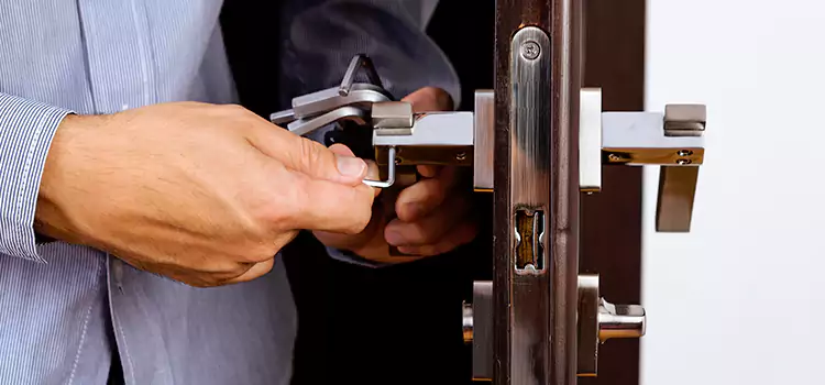 Commercial Door Lock Repair Meadow Woods